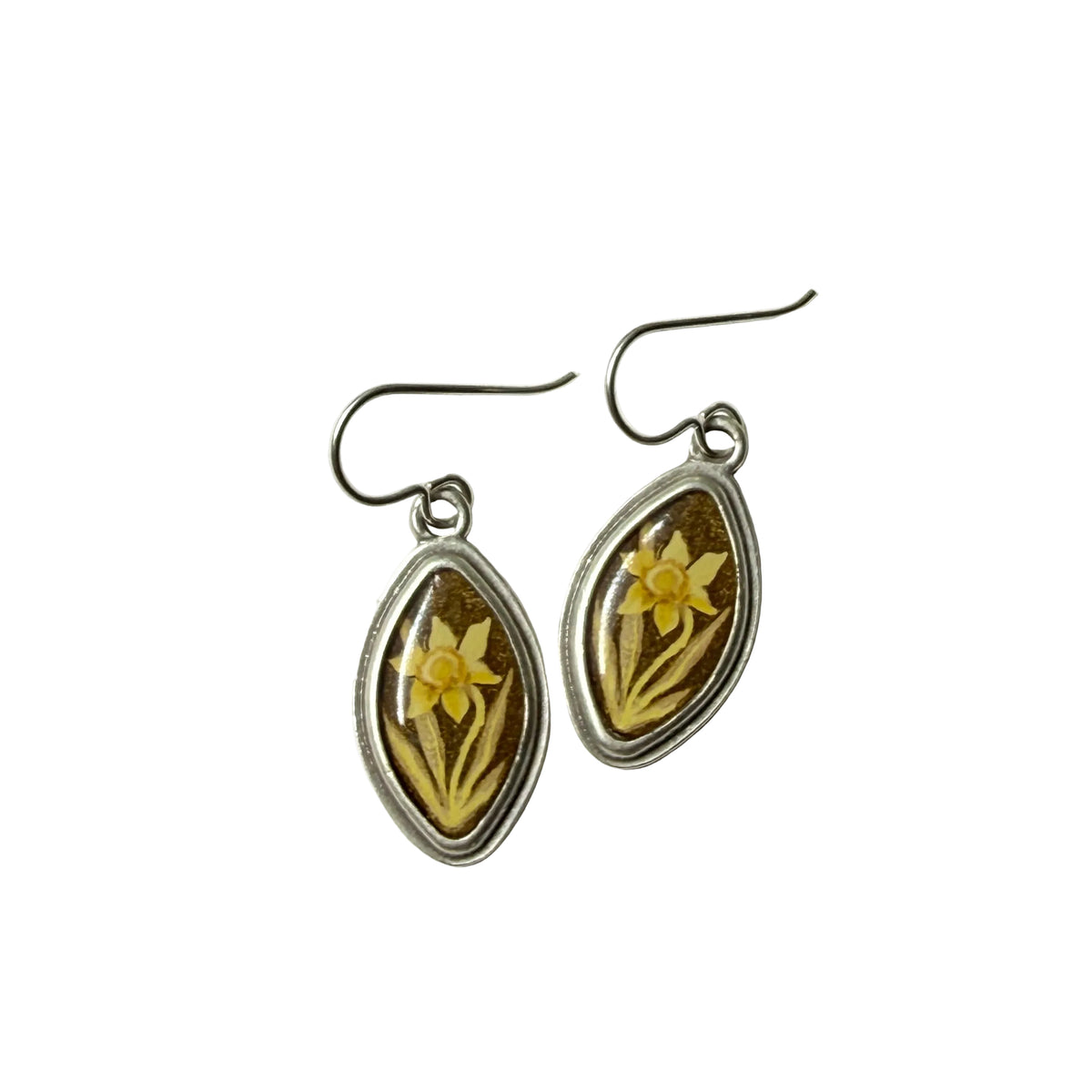 Sepia Daffodil Earrings