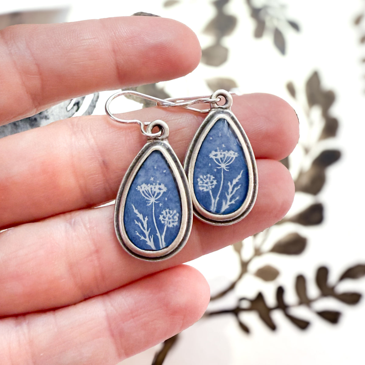 Queen Anne&#39;s Lace Silver Teardrop Earrings