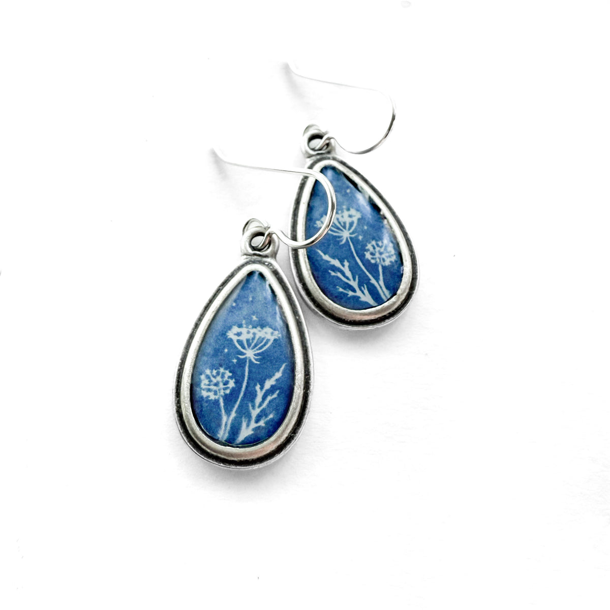 Queen Anne&#39;s Lace Silver Teardrop Earrings